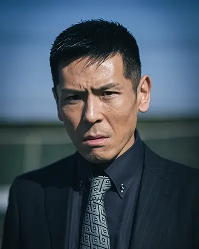 川上章介／中澤達也